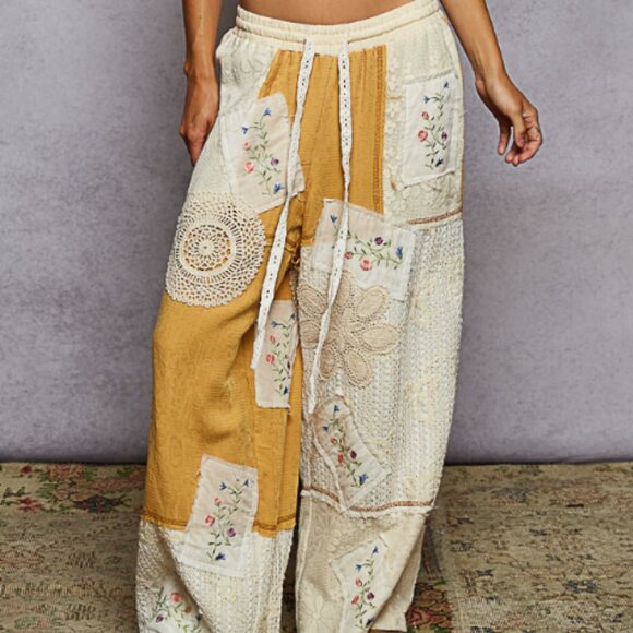 🎶🕊️POL Vintage-Inspired Patchwork Cotton Pants – Boho Lace & Embroidery Detail - Picture 6 of 15